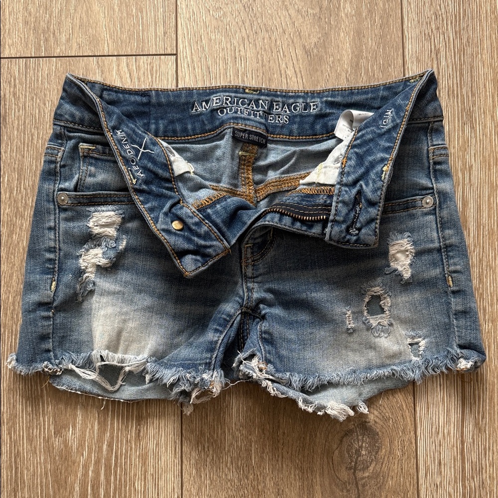 American Eagle Outfitters Women's Ripped Jean Shorts - Blue